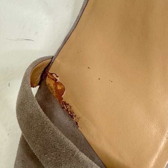 Beautiful light grey butter soft suede wedges - Picture 6 of 7